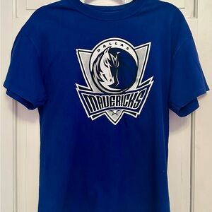 NBA Mavericks Blue Graphic Tee